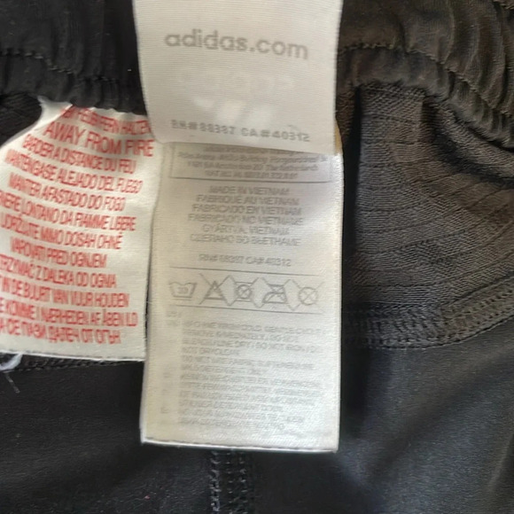 ADIDAS Girls Retro Cropped Track Pants Black White 3 Stripe Knicker CLIMACOOL XL - Picture 8 of 11